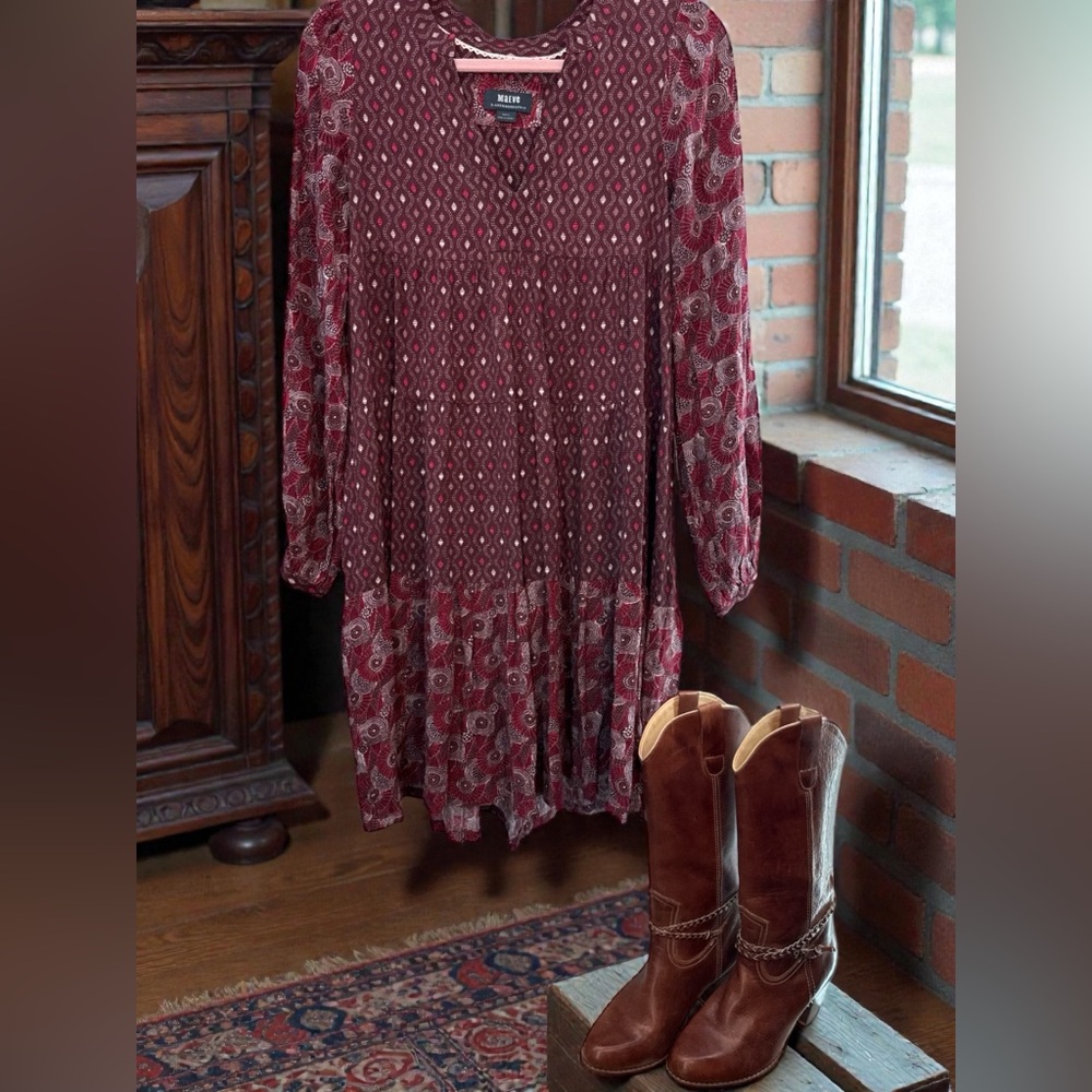 Maeve by Anthropologie tiered tunic dress with burgundy geometric print boho